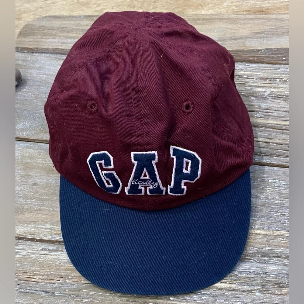 Vintage Baby Gap Child’s 2XL/3XL 24-36 months Two‎ Tone Logo Cap